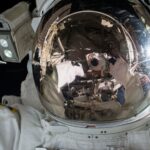 Scott Kelly retires from NASA